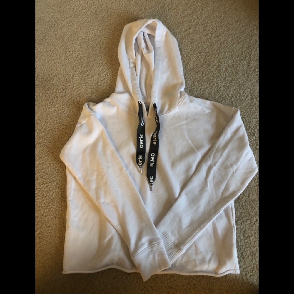 white aerie cropped sweatshirt